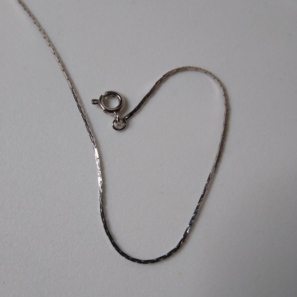 Glass Blue Dolphin Pendant Necklace 15.5 Inches - Picture 5 of 16